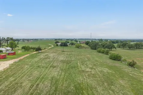 5505 S Farm To Market 486 Thorndale TX 76577