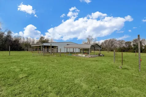 5806 S Highway 35 Alvin TX 77511