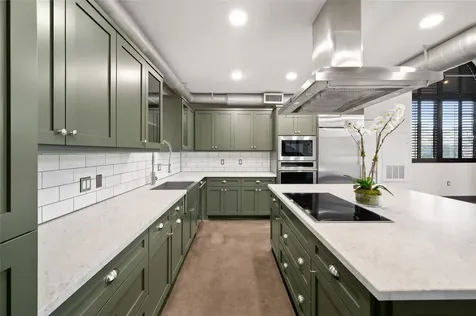 1025 S Shepherd Drive 110 Houston TX 77019