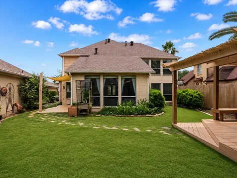 201 Lago Vista Street Kemah TX 77565