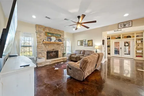 25098 Macedonia Road Hockley TX 77447