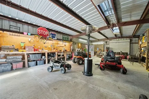 25098 Macedonia Road Hockley TX 77447
