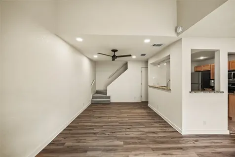 4777 Cedar Springs Road 8n Dallas TX 75219