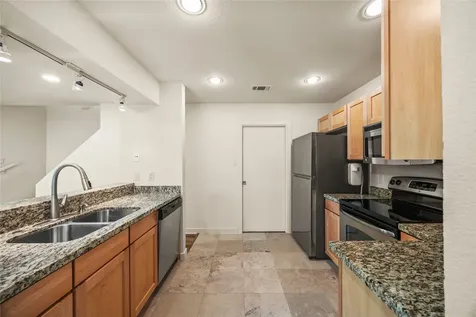 4777 Cedar Springs Road 8n Dallas TX 75219