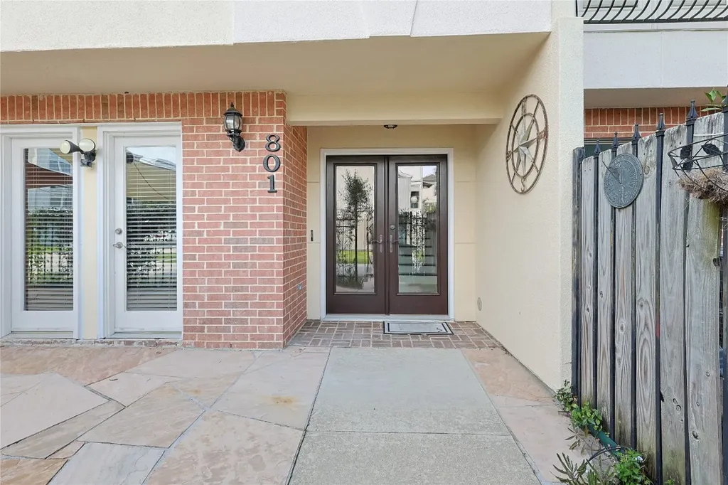 801 Knox Street Houston TX 77007