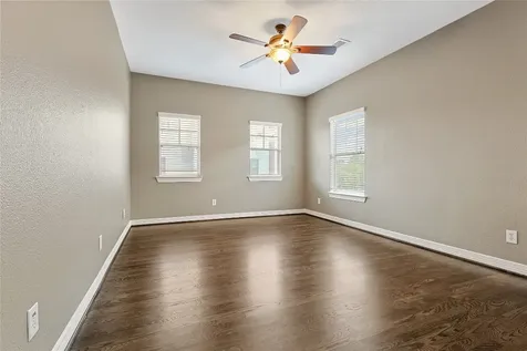 801 Knox Street Houston TX 77007