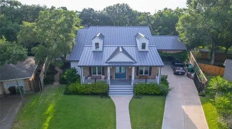 10614 Moonlight Drive Houston TX 77096