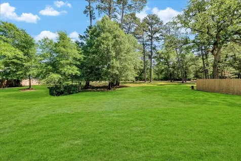 153 Bending Oaks Lane Livingston TX 77351