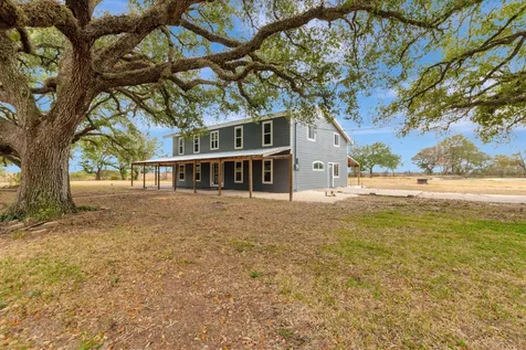 1710 County Road 399 Louise TX 77455