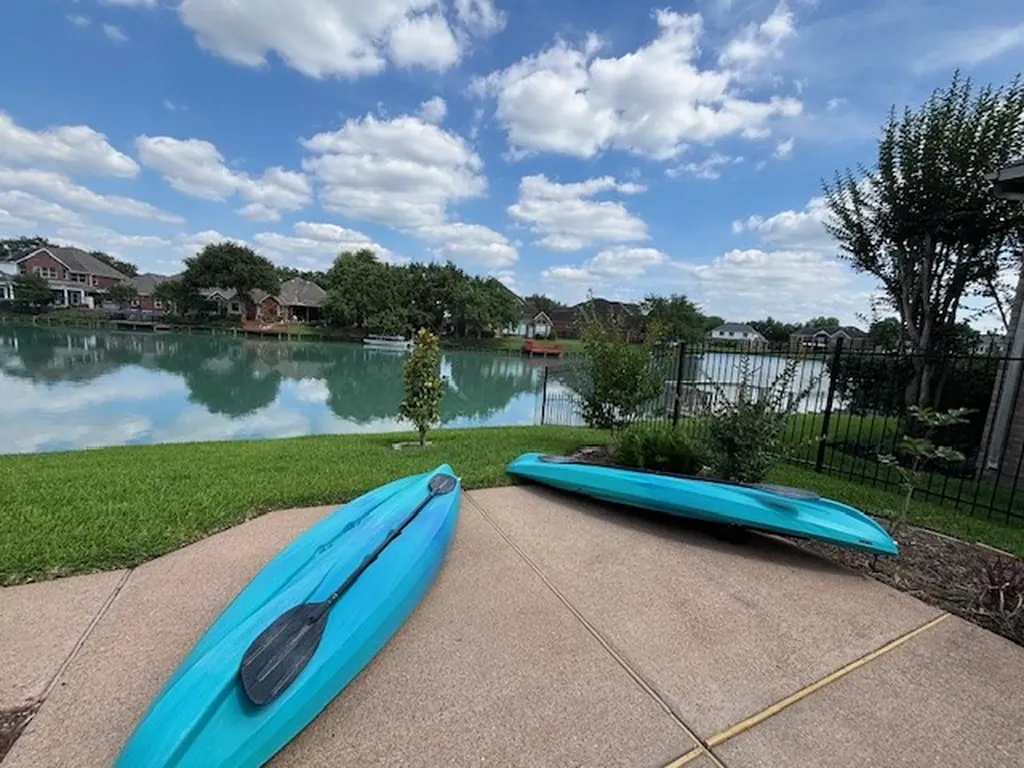 402 Bay Bridge Drive Sugar Land TX 77478