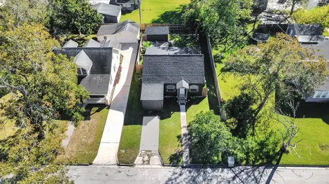 115 Morrell Street Baytown TX 77520