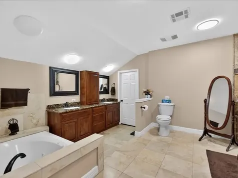 3213 Kleinmann Avenue Galveston TX 77551