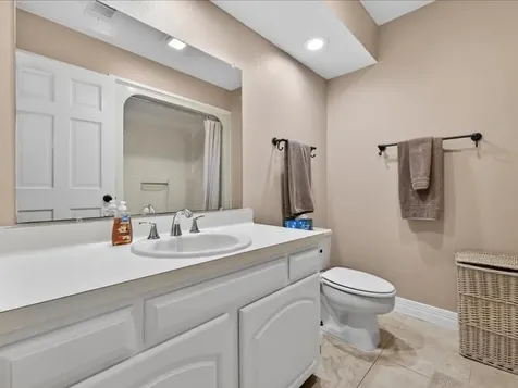 3213 Kleinmann Avenue Galveston TX 77551