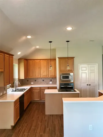5035 Chappel Hill Drive Missouri City TX 77459