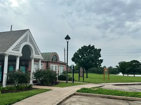 5035 Chappel Hill Drive Missouri City TX 77459