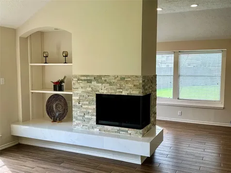 5035 Chappel Hill Drive Missouri City TX 77459