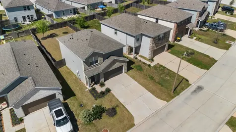 674 Amesbury Road Montgomery TX 77316