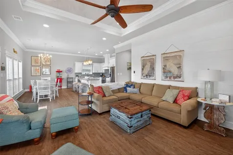 844 Eastview Crystal Beach TX 77650