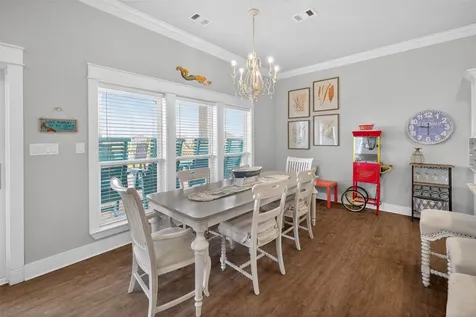 844 Eastview Crystal Beach TX 77650