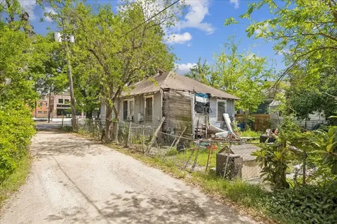1707 Yale Street Houston TX 77008