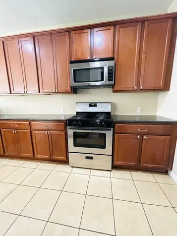 12623 Ashford Shore Drive Houston TX 77072