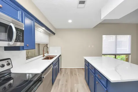 651 Davis Road League City TX 77573