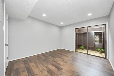 651 Davis Road League City TX 77573