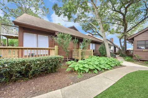 651 Davis Road League City TX 77573