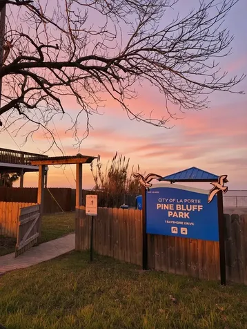 125 Bay Shore Drive La Porte TX 77571