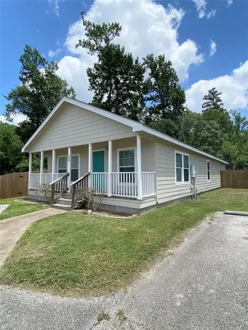 162 Varsity Drive Huntsville TX 77340