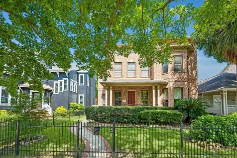 938 Columbia Street Houston TX 77008