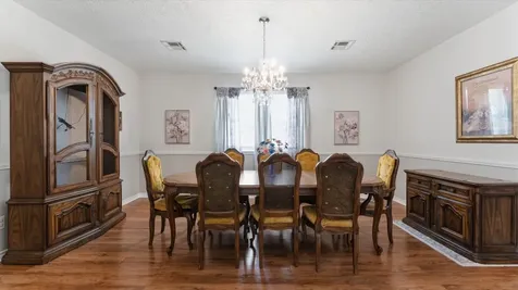 1928 Greentree Drive Huntsville TX 77340