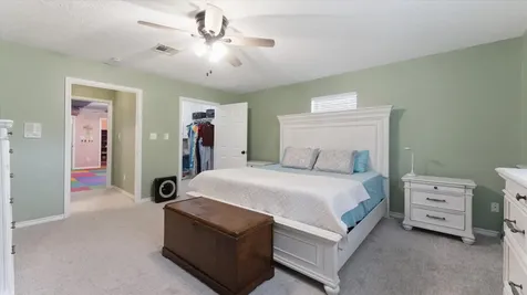 1928 Greentree Drive Huntsville TX 77340