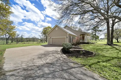 32540 Courtney Navasota TX 77868