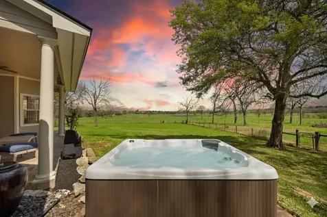 32540 Courtney Navasota TX 77868