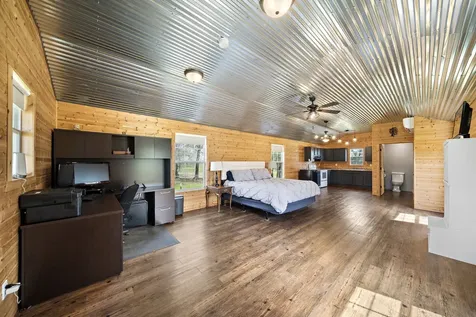32540 Courtney Navasota TX 77868