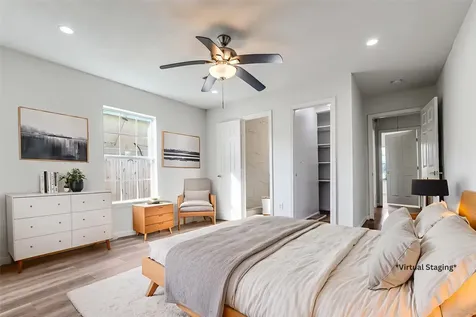 1749 Des Jardines Street Houston TX 77023