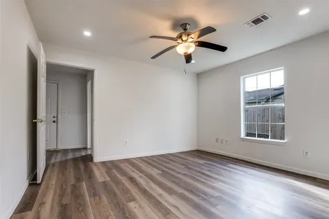 1749 Des Jardines Street Houston TX 77023