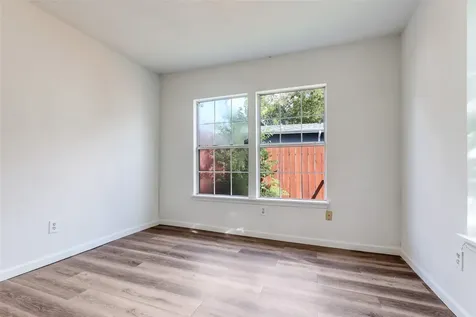 1749 Des Jardines Street Houston TX 77023