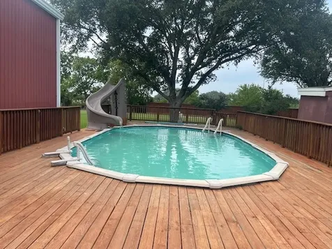 8695 N State Highway 71 El Campo TX 77437