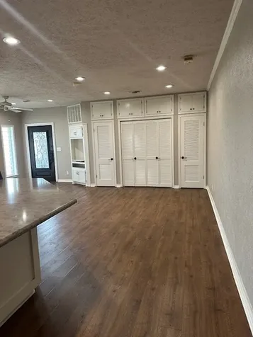 8695 N State Highway 71 El Campo TX 77437