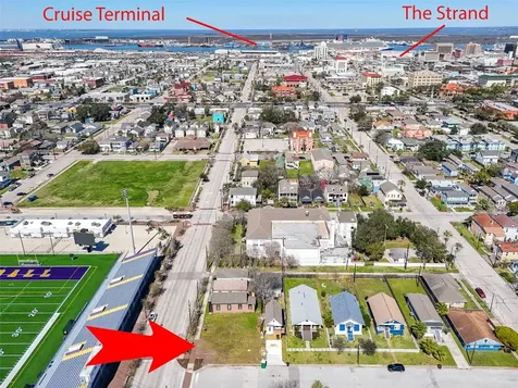 1326 27th Street Galveston TX 77550