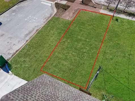 1326 27th Street Galveston TX 77550