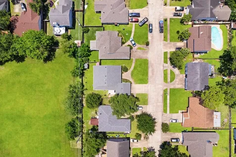 10519 Clear Cove Lane Houston TX 77041