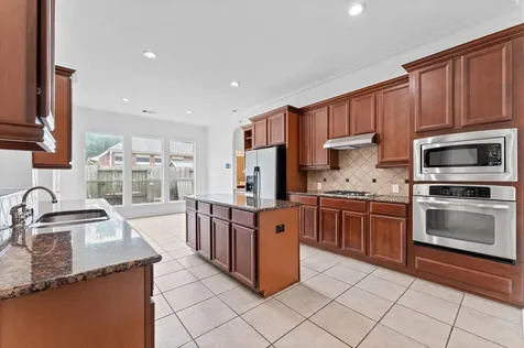 2811 Misty River Lane Richmond TX 77406