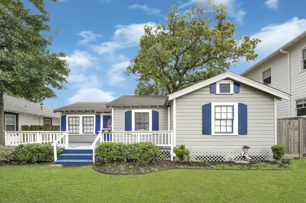 541 W 18th Street Houston TX 77008
