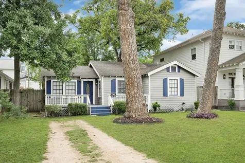 541 W 18th Street Houston TX 77008