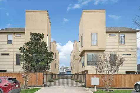 1107 W 21st Street B Houston TX 77008