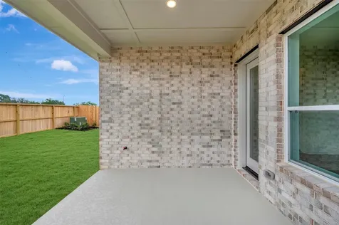 16814 Burr Oak Colony Street Hockley TX 77447