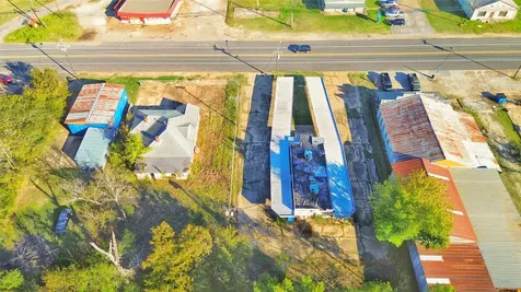 805 South 4th Street Crockett TX 75835